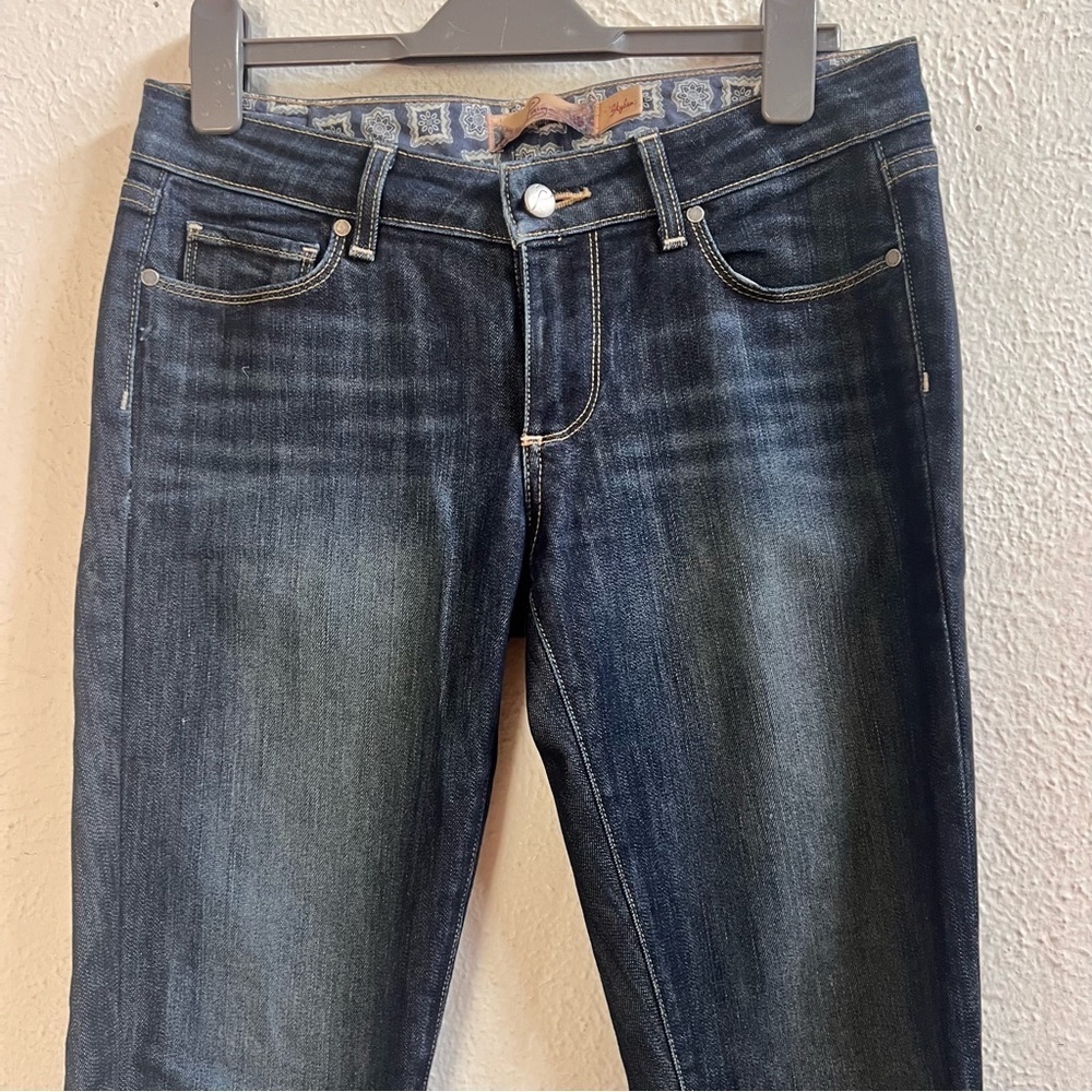 Paige skyline mid rise dark wash skinny jeans - Picture 5 of 9